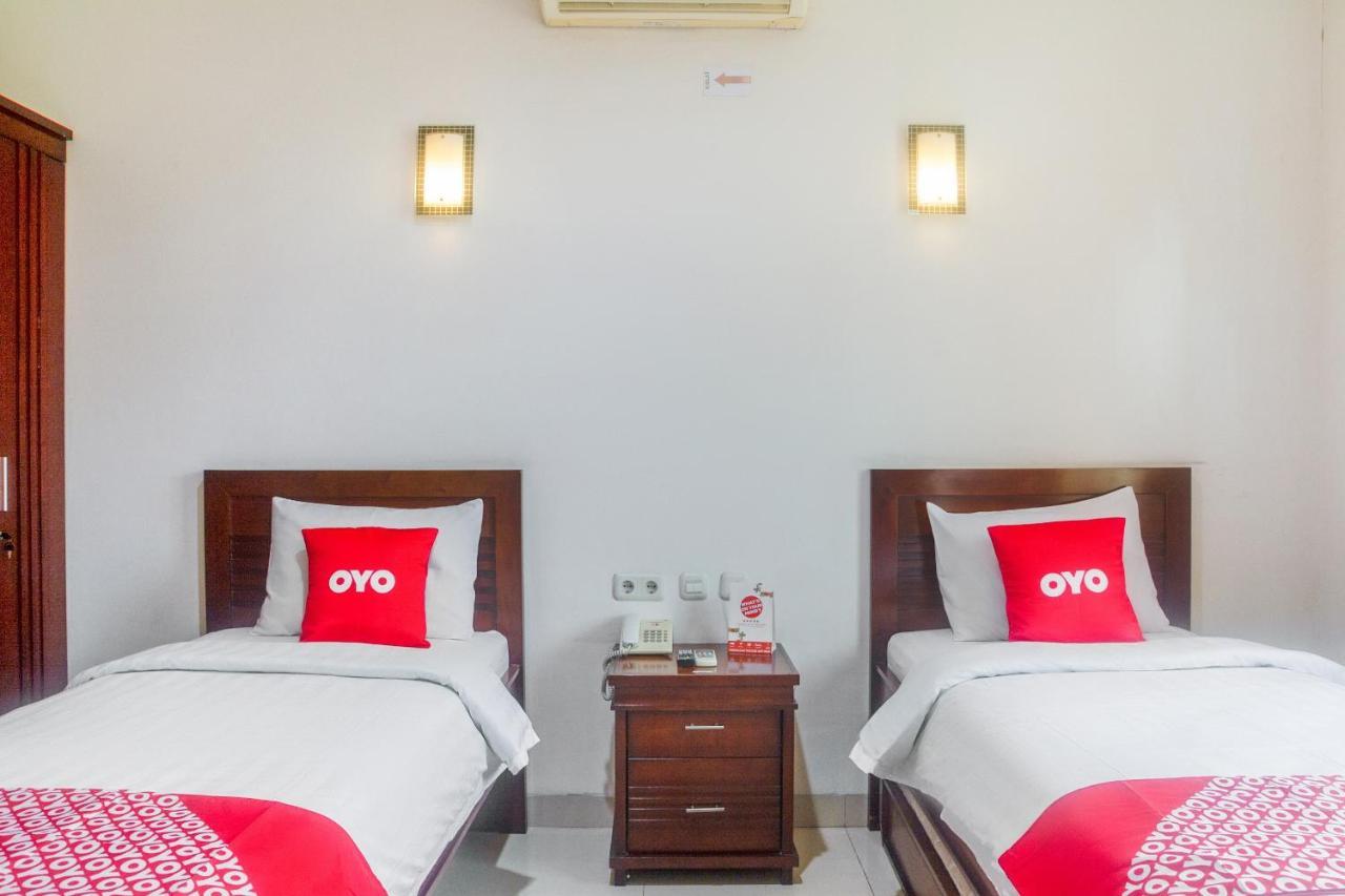 Oyo 3894 Karunia Muslim Syariah Hotell Jakarta Eksteriør bilde