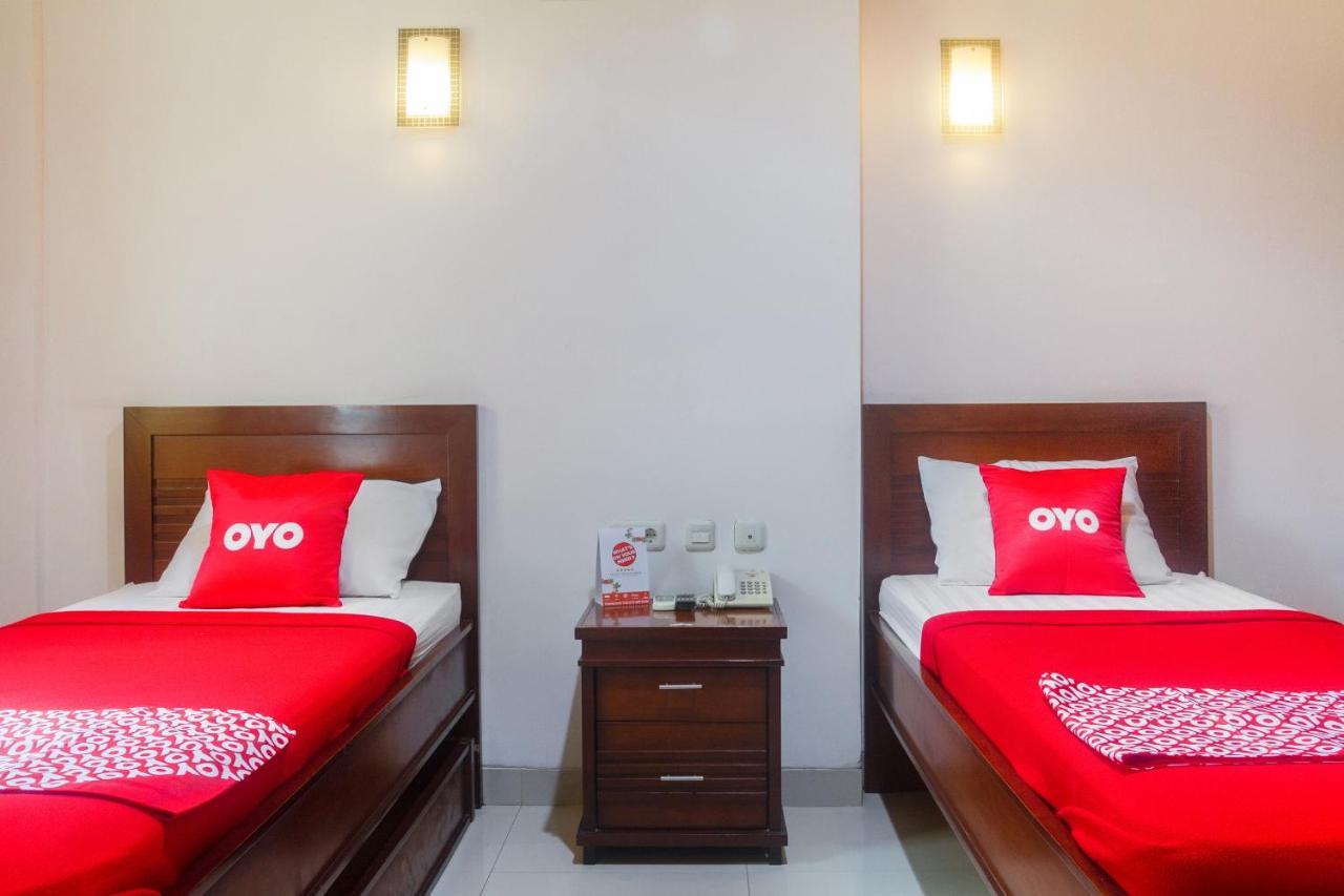 Oyo 3894 Karunia Muslim Syariah Hotell Jakarta Eksteriør bilde