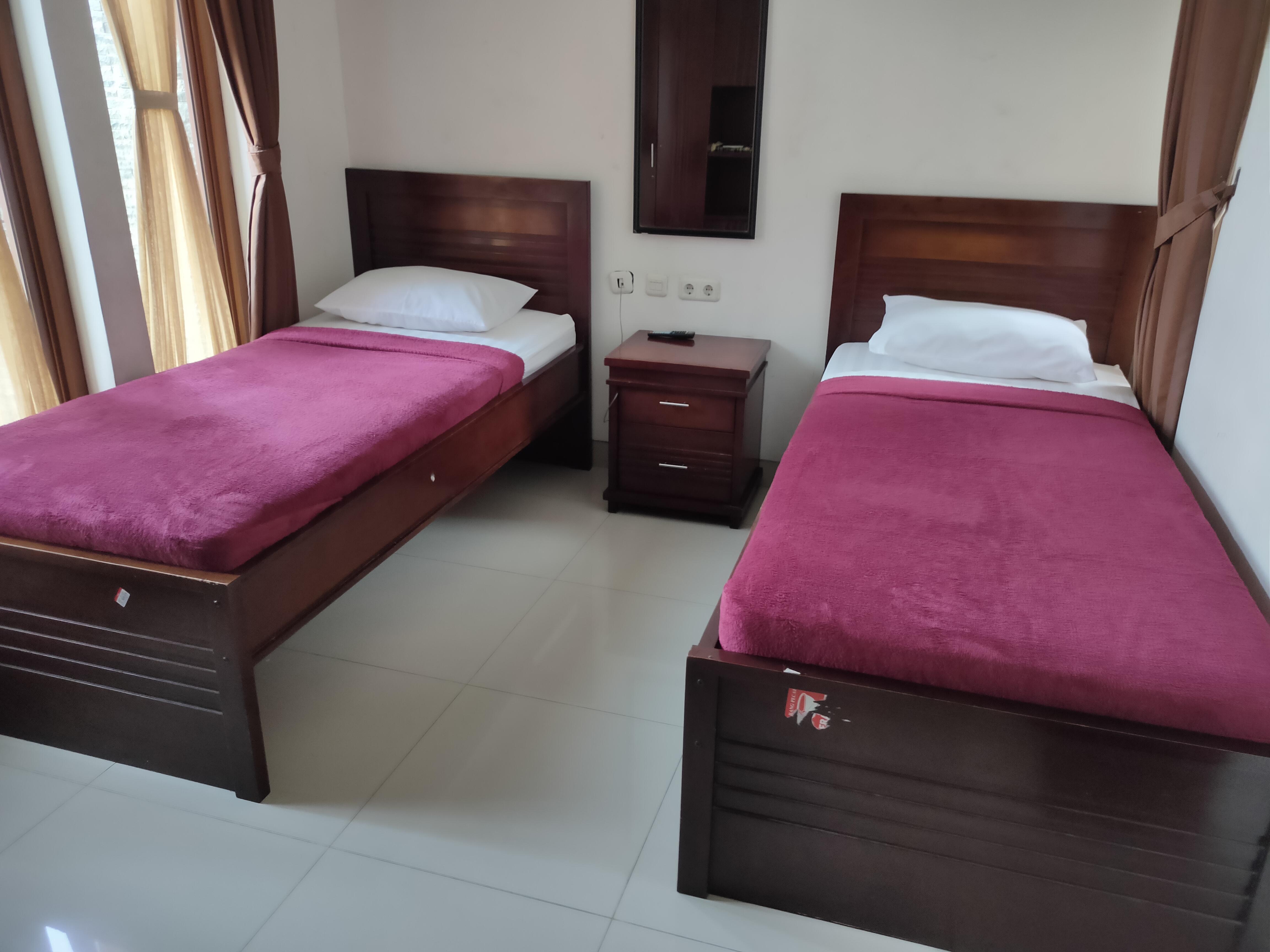 Oyo 3894 Karunia Muslim Syariah Hotell Jakarta Eksteriør bilde