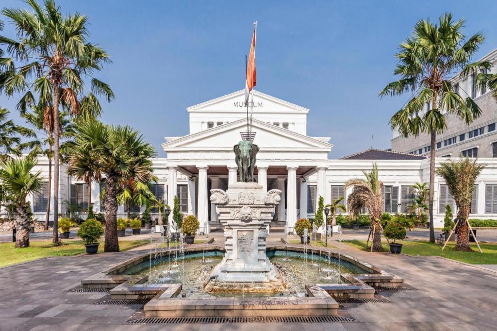 Oyo 3894 Karunia Muslim Syariah Hotell Jakarta Eksteriør bilde